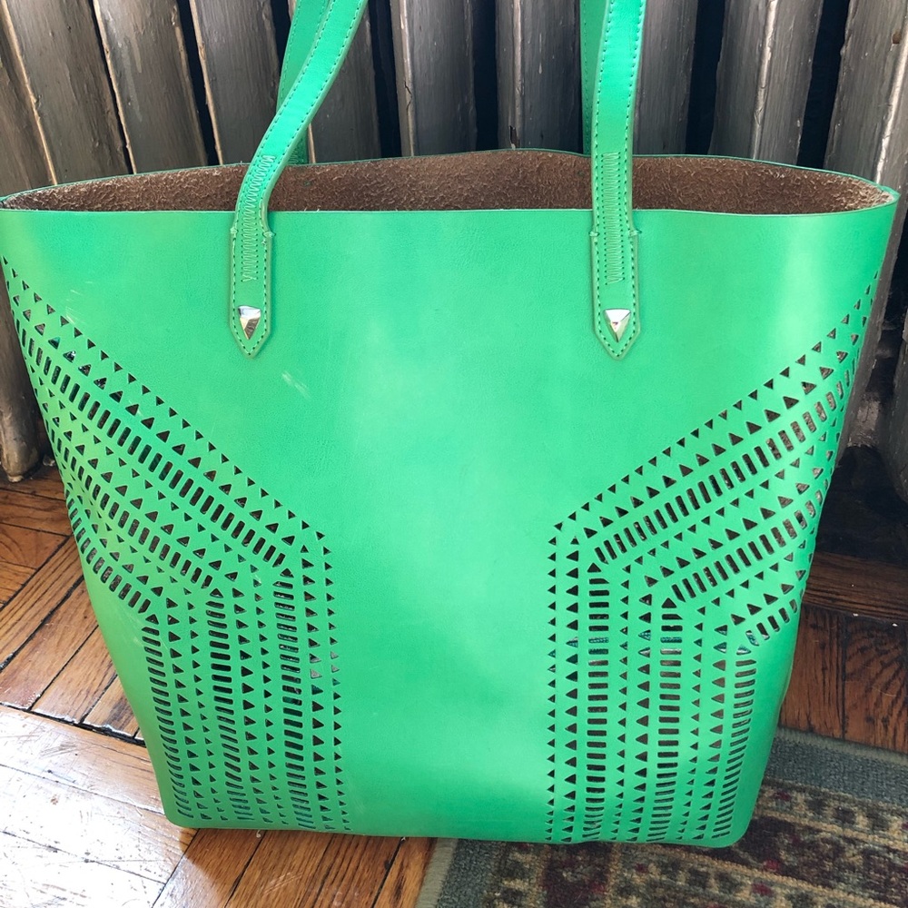 Stella & Dot green tote bag